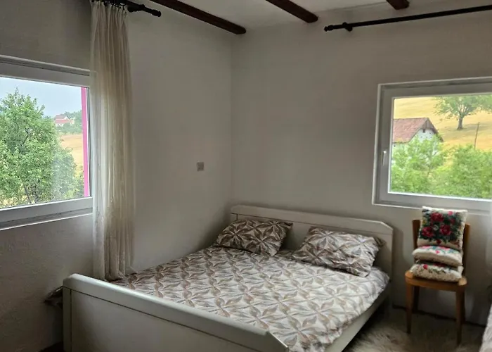 Oaza Mira Zlatarsko Jezero Amzici